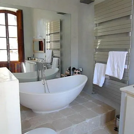 Luxury Two Bedroom In Apt, The Heart Of The Luberon * Apt